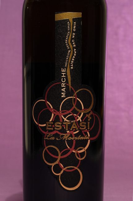 Etichetta del vino estasi da 500ml dell'azienda vinicola La Montata