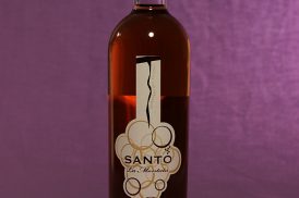 Bottiglia da 500 millilitri del vino Santo dell'azienda La Montata