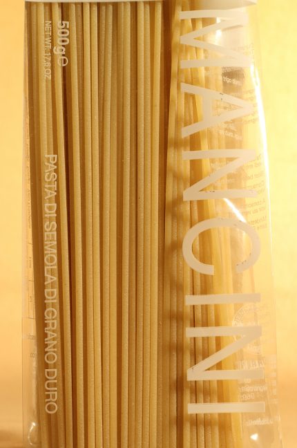 Etichetta posteriore degli spaghetti in busta da 500 grammi dell'azienda agricola Mancini