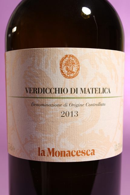 etichetta del vino verdicchio di matelica annata 2013 da 750 millilitri dell'azienda agricola La Monacesca