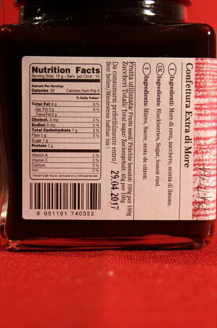 Etichetta posteriore della confezione da 225 grammi di confettura extra di more di Morello Austera