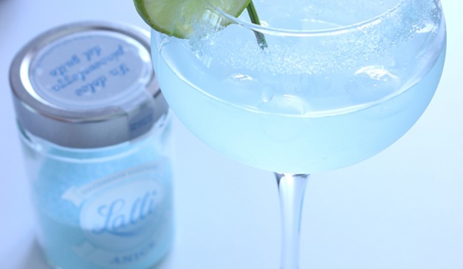 Cocktail all’Anice “Nel blu dipinto di blu” Cocktail all’Anice “Nel blu dipinto di blu”