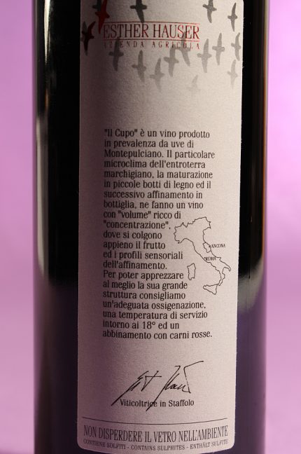 etichetta posteriore del vino il cupo 2010 da 750 millilitri dell'azienda agricola Esther Hauser