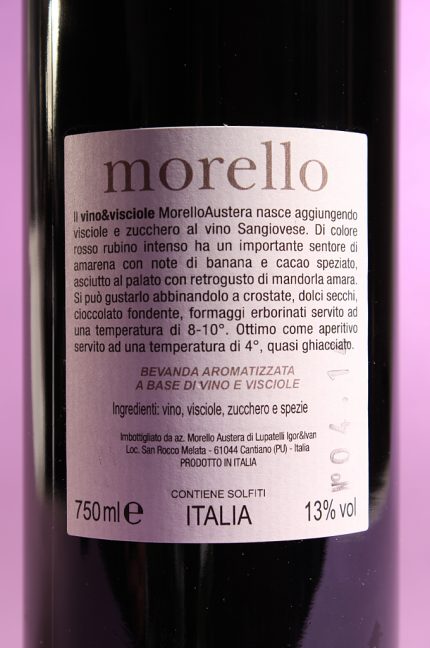 Etichetta posteriore del Vino e Visciole: vino aromatizzato alle visciole di Morello Austera