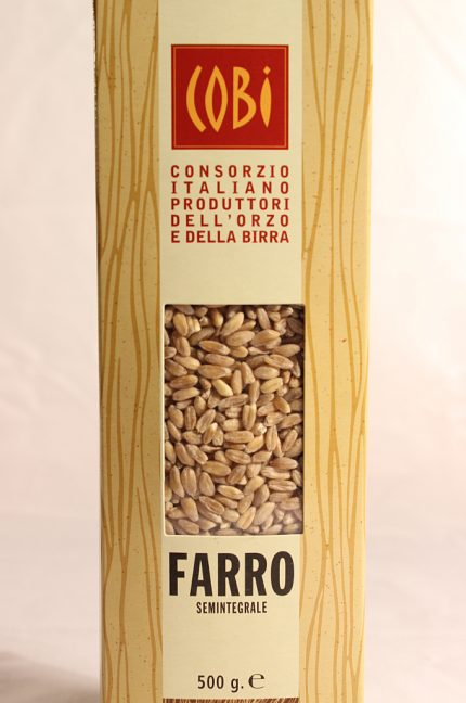 Etichetta del farro semintegrale in confezione da 500g prodotta dal consorzio Cobi