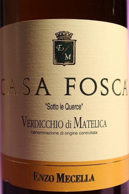 Etichetta del vino Casa Fosca 2013 Verdicchio di Matelica DOC prodotto dall'Azienda Agricola Enzo Mecella