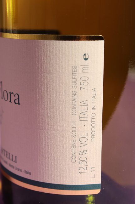 Etichetta posteriore del vino Stella Flora dell'azienda agricola Maria Pia Castelli